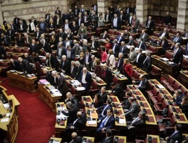 Δέκα και πάλι οι κάλπες στην προανακριτική για την υπόθεση Novartis - Μία για κάθε εμπλεκόμενο πρόσωπο